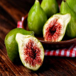 Can a diabetic patient take figs, and how much